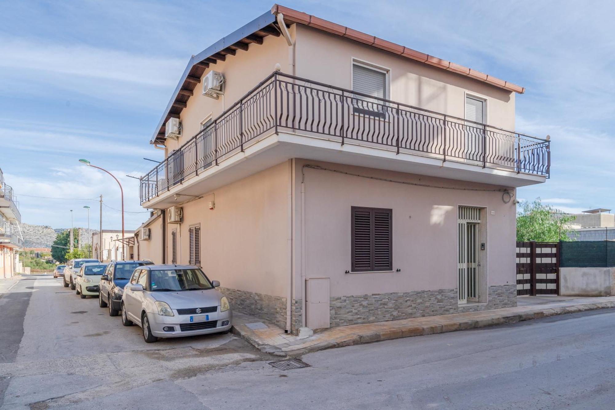 Villa Le Tre Pigne Floridia Esterno foto